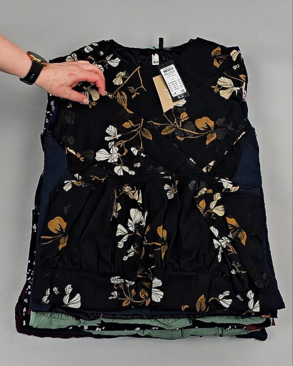 Фотография  259 - Платья VERO MODA Summer 045#4,1 кг, ЛОТ №8558 оптом в Петрозаводске и Карелии