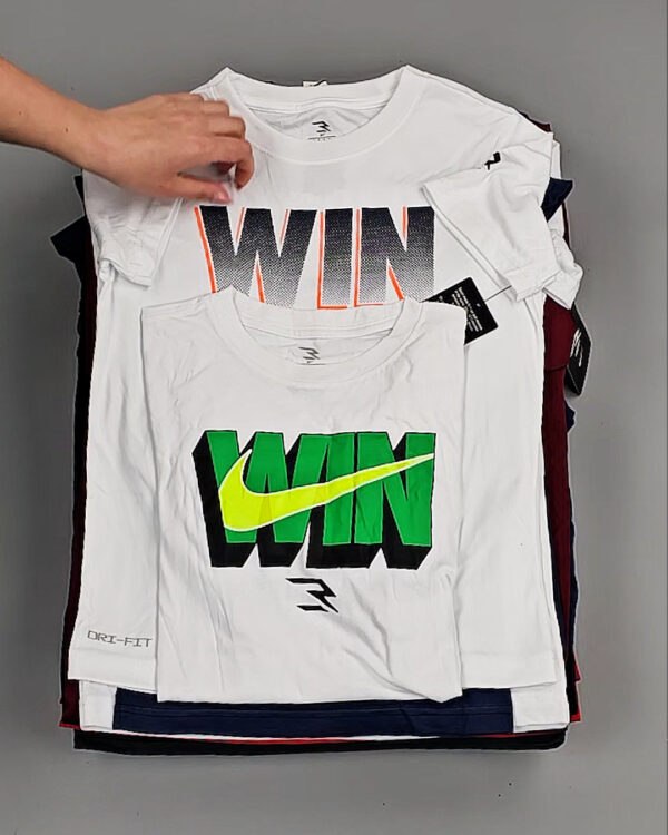 Фотография  200 - KIDS NIKE CAN 084#5 кг, ЛОТ №8478 оптом в Петрозаводске и Карелии