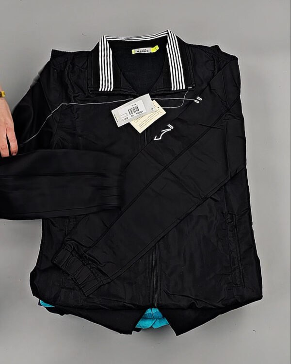 Фотография  658 - Спортивные костюмы  AD83#10 шт, ЛОТ №8641 оптом в Петрозаводске и Карелии