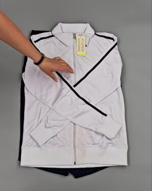 Фотография  734 - Спортивные костюмы  AD83#4 шт, ЛОТ №8637 оптом в Петрозаводске и Карелии