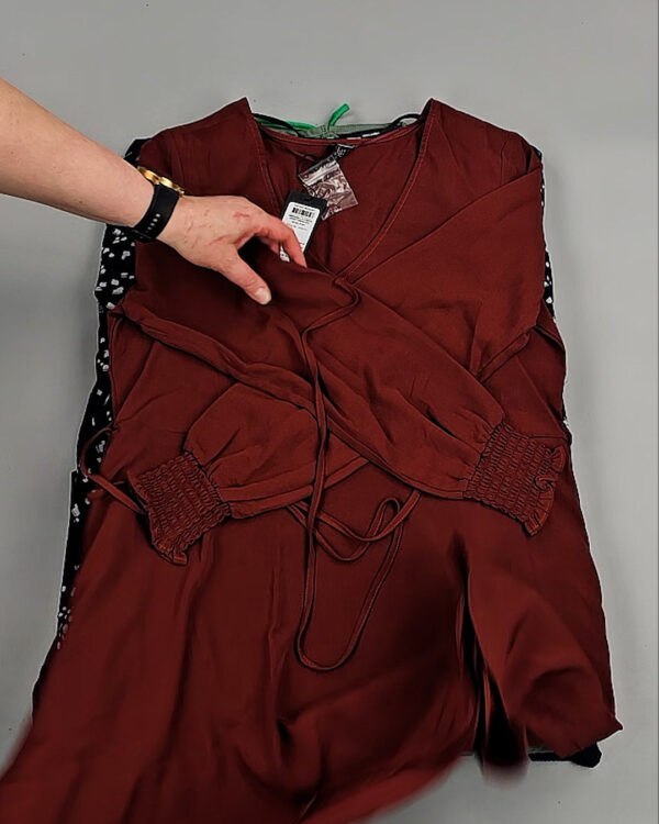 Фотография  819 - Платья VERO MODA Summer 045#4,1 кг, ЛОТ №8558 оптом в Петрозаводске и Карелии