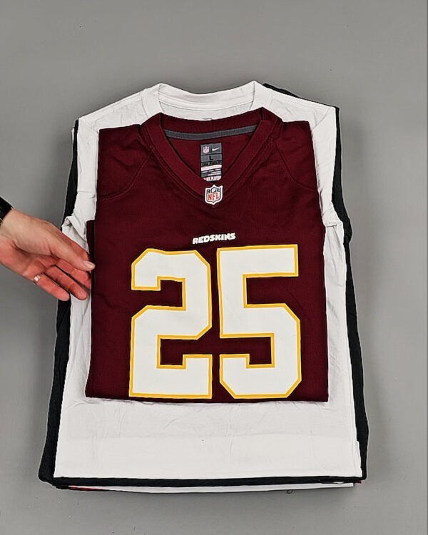 Фотография  376 - KIDS NIKE CAN 084#5 кг, ЛОТ №8503 оптом в Петрозаводске и Карелии