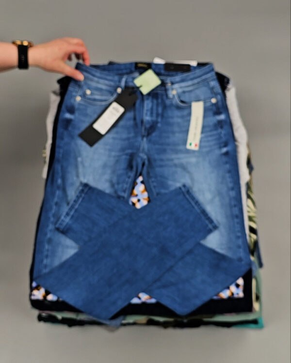 Фотография  429 - ONLY Summer mix 045#15 кг, ЛОТ №8514 оптом в Петрозаводске и Карелии