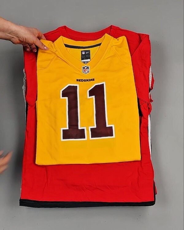 Фотография  364 - KIDS NIKE CAN 084#5 кг, ЛОТ №8478 оптом в Петрозаводске и Карелии