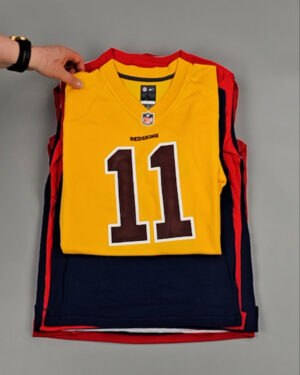 Фотография  596 - KIDS NIKE CAN 084#5 кг, ЛОТ №8504 оптом в Петрозаводске и Карелии