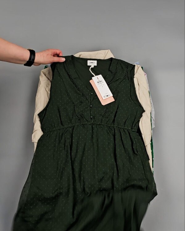 Фотография  600 - ONLY Summer mix 045#15 кг, ЛОТ №8516 оптом в Петрозаводске и Карелии