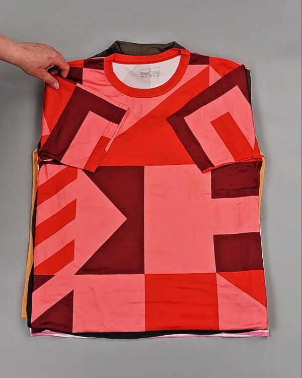 Фотография  861 - Футболки м/ж Cr+Ex#8 кг, ЛОТ № ВК0100 оптом в Петрозаводске и Карелии