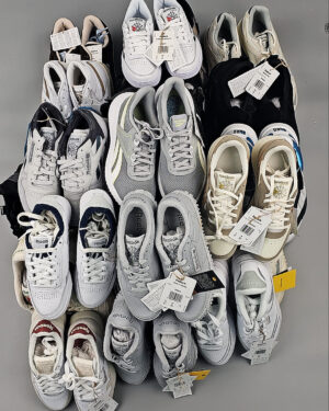 Купить Кроссовки Reebok#23 шт, ЛОТ №8897 оптом в Петрозаводске и Карелии