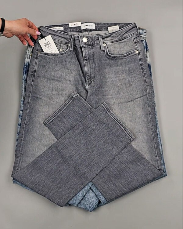 Фотография  669 - Джинсы JACK JONES men 045#5 кг, ЛОТ №8756 оптом в Петрозаводске и Карелии