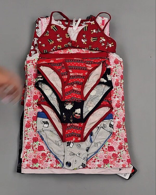 Фотография  477 - Нижнее белье CALZEDONIA дети#40 шт оптом в Петрозаводске и Карелии