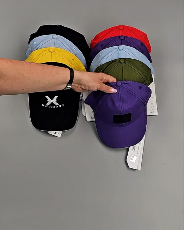 Фотография  315 - Кепки мужские C-3328 (MEN CAPS J-R/S) #20 шт оптом в Петрозаводске и Карелии