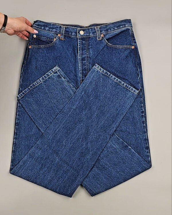 Фотография  440 - Джинсы LEVIS муж #6,3 кг, ЛОТ №8759 оптом в Петрозаводске и Карелии