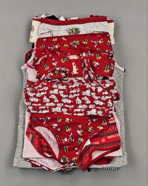 Купить Нижнее белье CALZEDONIA дети#40 шт, ЛОТ №8826 оптом в Петрозаводске и Карелии