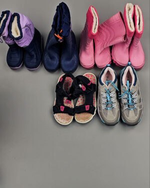 Фотография  979 - Обувь детская Summer Autlet#6 кг, ЛОТ № ВК0128 оптом в Петрозаводске и Карелии