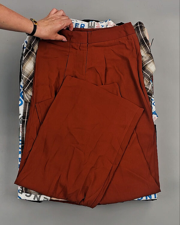 Фотография  334 - GEORGE+ARCADIA mix S AD16#10 кг, ЛОТ №8884 оптом в Петрозаводске и Карелии