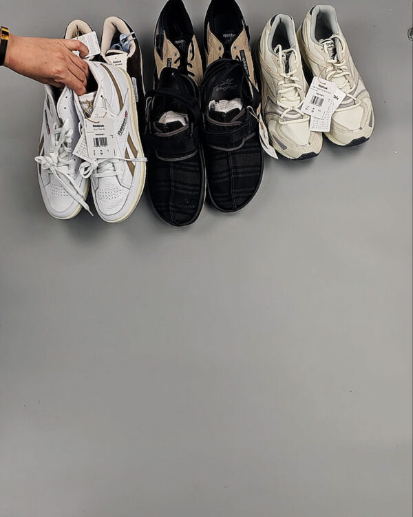 Фотография  779 - Кроссовки Reebok#23 шт, ЛОТ №8897 оптом в Петрозаводске и Карелии