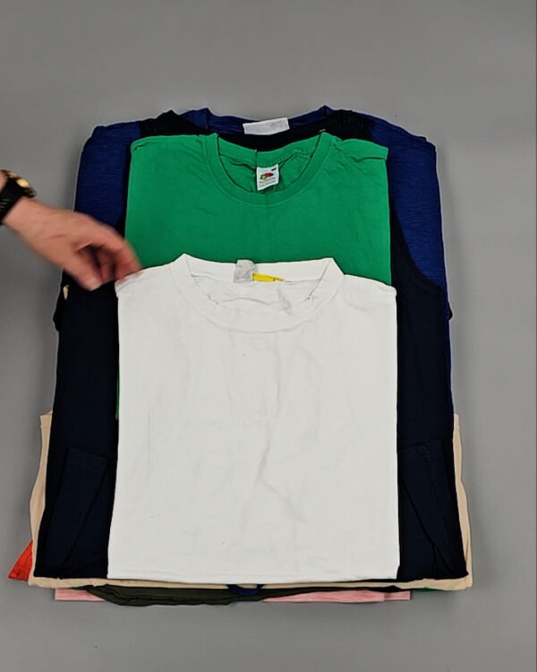 Фотография  736 - Футболки#25 кг, ЛОТ № ВК0076 оптом в Петрозаводске и Карелии