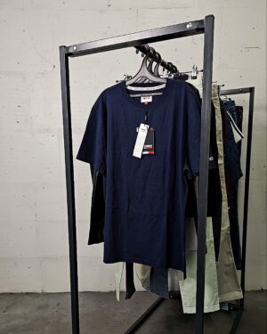 Купить LACOSTE, CALVIN KLEIN, TOMMY HILFIGER, GUESS + 075#19 шт, ЛОТ №9073 оптом в Петрозаводске и Карелии