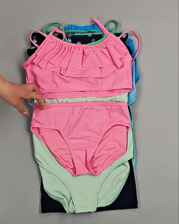 Фотография  134 - Купальники LIDL Kids 114#5,3 кг, ЛОТ №8954 оптом в Петрозаводске и Карелии