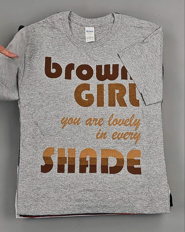 Фотография  978 - Футболки м/ж (Printed T-Shirts New)#5 кг, ЛОТ №8912 оптом в Петрозаводске и Карелии