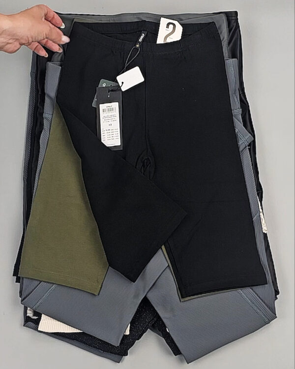 Фотография  682 - Спорт Bestseller 045 B#4 кг, ЛОТ №9038 оптом в Петрозаводске и Карелии