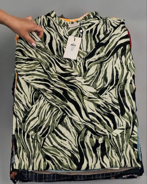 Фотография  263 - Блузки+Джемпера Bestseller Summer 045 B#8,5 кг, ЛОТ №9039 оптом в Петрозаводске и Карелии