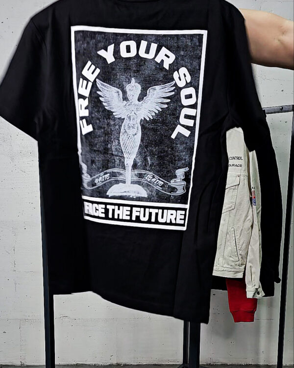 Фотография  987 - McQ 075#5,4 кг, ЛОТ №9081 оптом в Петрозаводске и Карелии