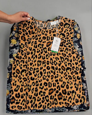 Фотография  424 - Блузки+Джемпера Bestseller Summer 045 B#8,5 кг, ЛОТ №9039 оптом в Петрозаводске и Карелии