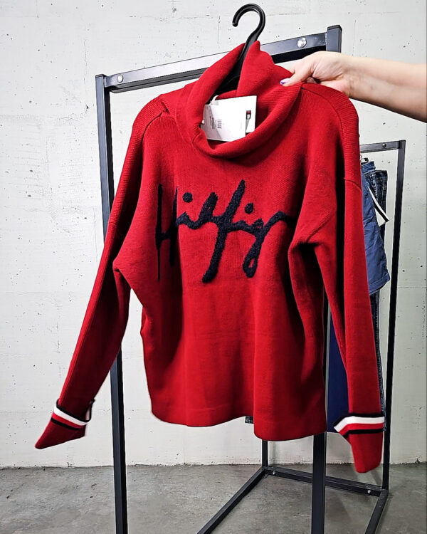 Фотография  518 - LACOSTE, CALVIN KLEIN, TOMMY HILFIGER, GUESS + 075#19 шт, ЛОТ №9073 оптом в Петрозаводске и Карелии