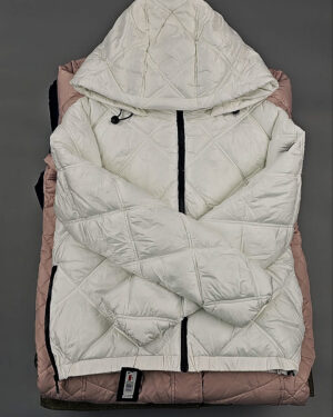 Купить Верхняя одежда женская CAN 104#15 кг, ЛОТ СТ-9350 оптом в Петрозаводске и Карелии