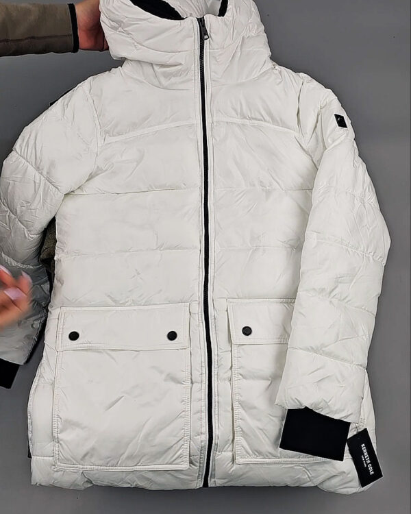 Фотография  424 - Верхняя одежда женская CAN 104#15 кг, ЛОТ СТ-9349 оптом в Петрозаводске и Карелии