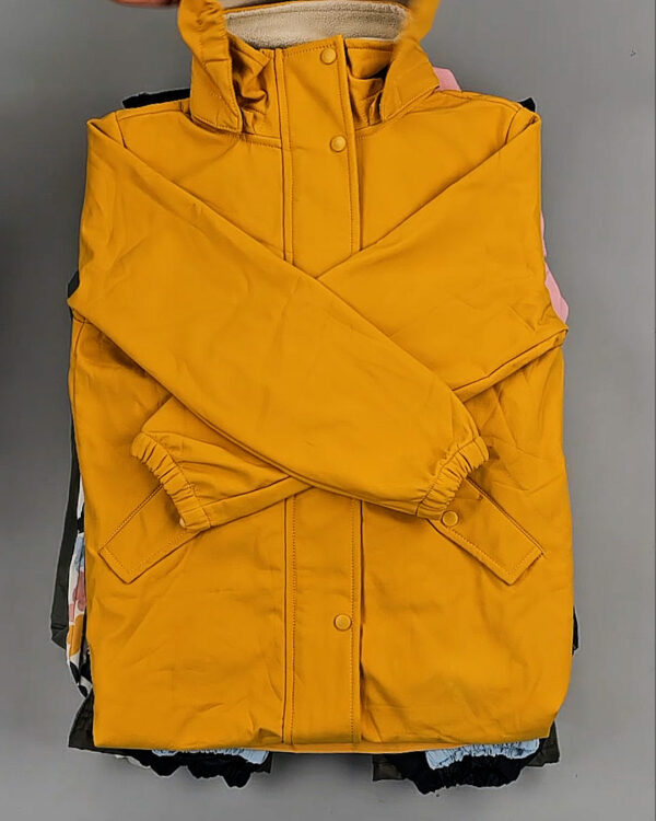 Фотография  488 - Верхняя одежда TCM kids 074#7 кг оптом в Петрозаводске и Карелии