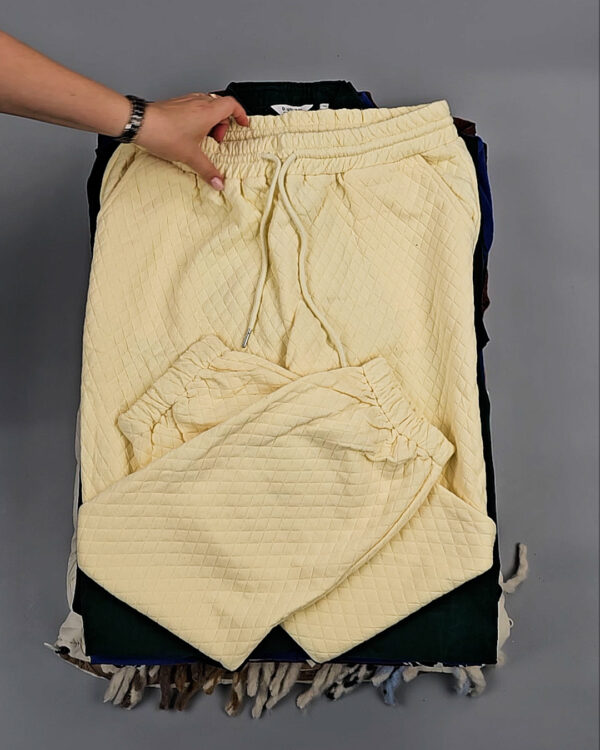 Фотография  898 - B.YOUNG Winter mix 104#15 кг, ЛОТ СТ-9196 оптом в Петрозаводске и Карелии