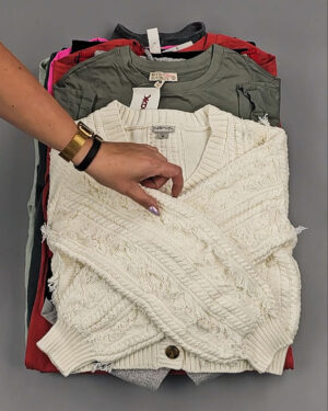 Фотография  110 - KIDS Winter СТОК CAN 084#5 кг, ЛОТ СТ-9447 оптом в Петрозаводске и Карелии