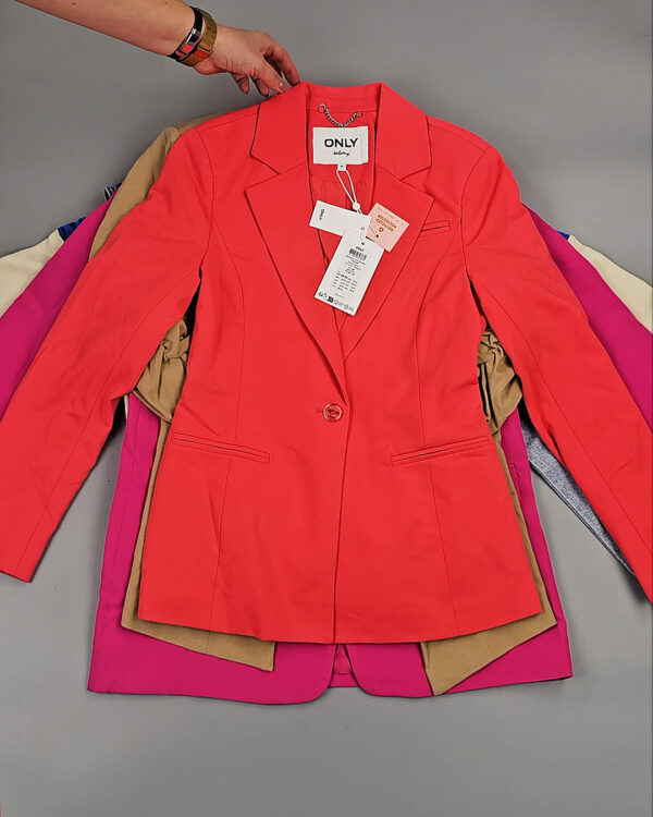 Фотография  710 - Жакеты Bestseller 045 B#7,3 кг, ЛОТ СТ-9551 оптом в Петрозаводске и Карелии