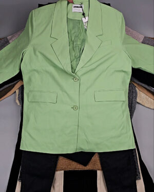 Фотография  688 - Bestseller Winter mix 104#15 кг, ЛОТ № СТ-9525 оптом в Петрозаводске и Карелии