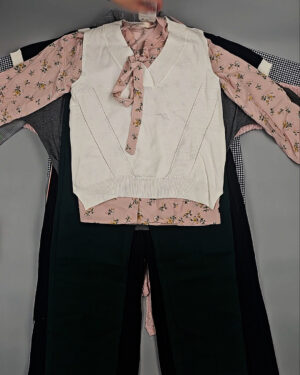 Фотография  264 - Комплекты жен Корея 085#5 кг, ЛОТ СТ-9574 оптом в Петрозаводске и Карелии