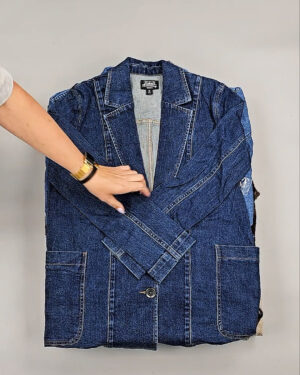 Фотография  944 - Ветровки женские CAN 104#12,7 кг, ЛОТ СТ-9405 оптом в Петрозаводске и Карелии