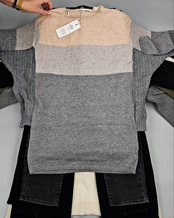 Фотография  656 - Bestseller Winter mix 104#15 кг, ЛОТ № СТ-9526 оптом в Петрозаводске и Карелии