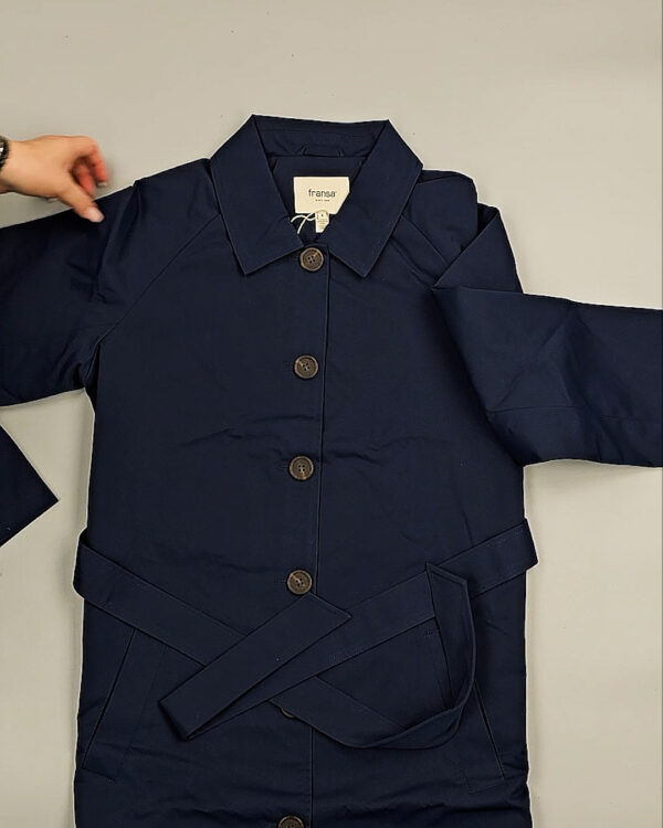 Фотография  523 - Ветровки Bestseller+DK 035#10 кг, ЛОТ СТ-9399 оптом в Петрозаводске и Карелии