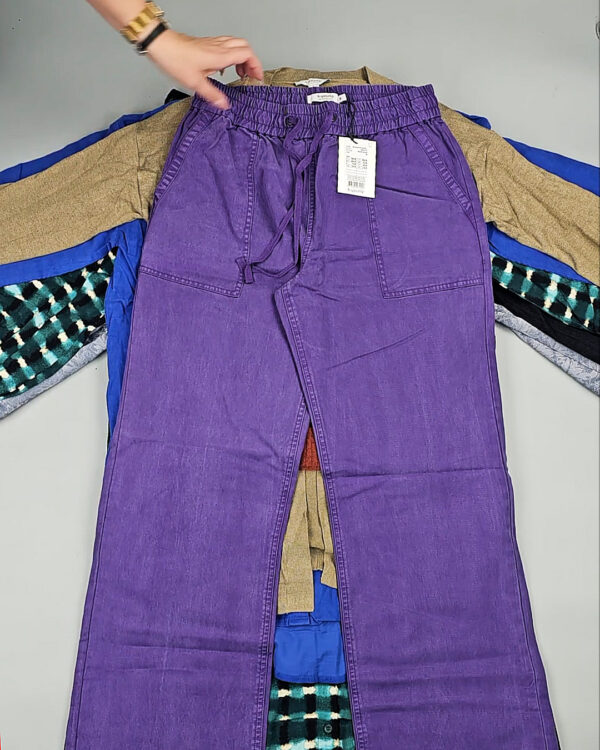 Фотография  214 - B.YOUNG Winter mix 104#15 кг, ЛОТ СТ-9599 оптом в Петрозаводске и Карелии