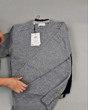 Фотография  202 - Джемпера Bestseller 104#7 кг, ЛОТ СТ-9423 оптом в Петрозаводске и Карелии