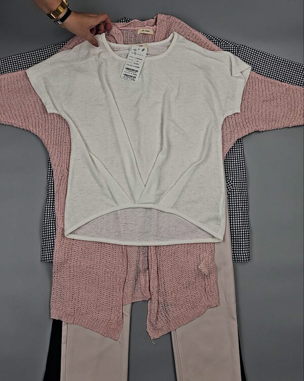 Фотография  603 - Комплекты жен Корея 085#5 кг, ЛОТ СТ-9574 оптом в Петрозаводске и Карелии