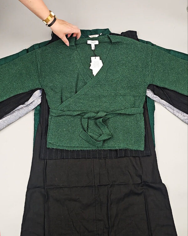 Фотография  537 - B.YOUNG Winter mix 104#15 кг, ЛОТ СТ-9599 оптом в Петрозаводске и Карелии