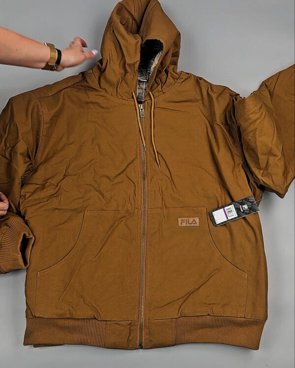 Фотография  619 - Верхняя одежда мужская CAN 104#15 кг, ЛОТ СТ-9440 оптом в Петрозаводске и Карелии