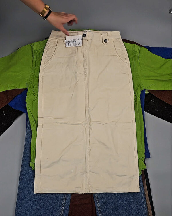 Фотография  279 - B.YOUNG Winter mix 104#15 кг, ЛОТ СТ-9595 оптом в Петрозаводске и Карелии