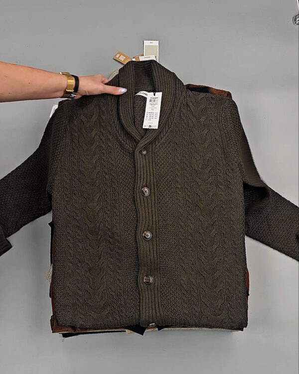 Фотография  190 - JACK JONES Men Winter mix 075#20 кг, ЛОТ № СТ-9445 оптом в Петрозаводске и Карелии