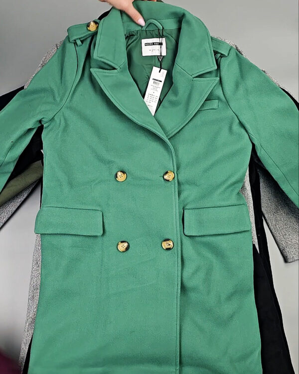 Фотография  774 - Пальто Bestseller 104#15,2 кг, ЛОТ СТ-9842 оптом в Петрозаводске и Карелии