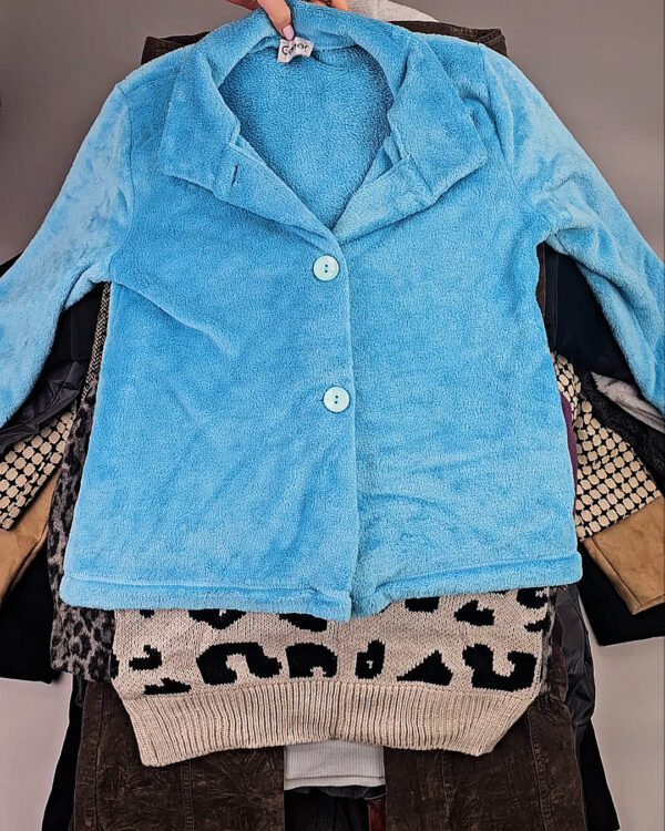 Фотография  630 - Женский микс зима (Winter mix)#20 кг, ЛОТ СХ-0206 оптом в Петрозаводске и Карелии