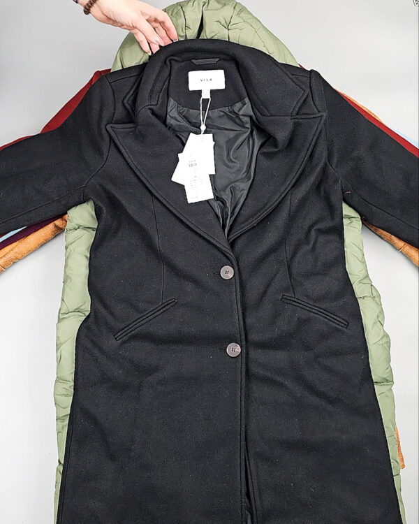 Фотография  946 - Верхняя одежда VILA 104#10 кг, ЛОТ СТ-9713 оптом в Петрозаводске и Карелии